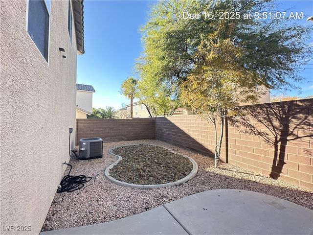 2665 Cottonwillow Street, Las Vegas, NV 89135