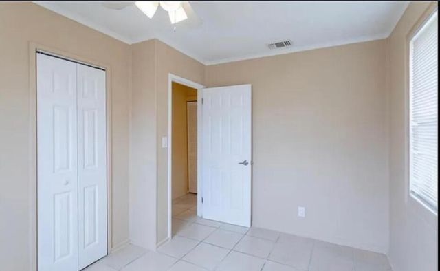 808 W 4th Street W, Riviera Beach, FL 33404