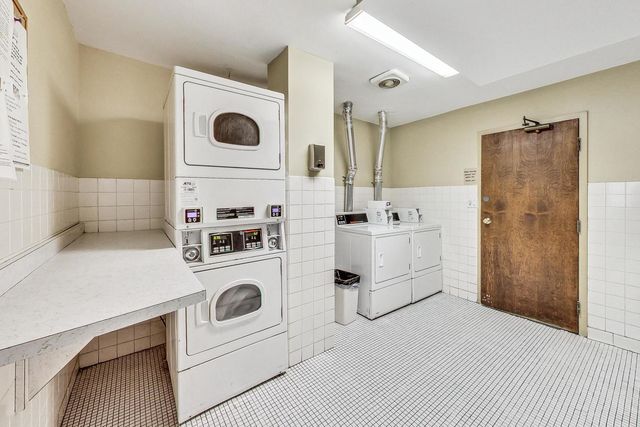 5506 Lincoln Avenue A521, Morton Grove, IL 60053