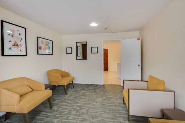 5506 Lincoln Avenue A521, Morton Grove, IL 60053