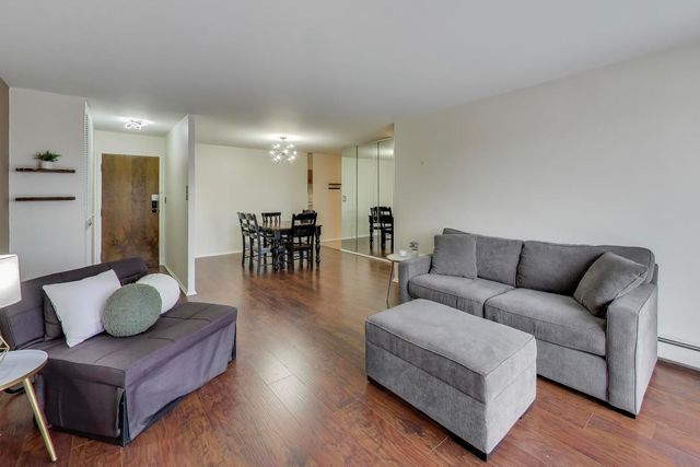 5506 Lincoln Avenue A521, Morton Grove, IL 60053