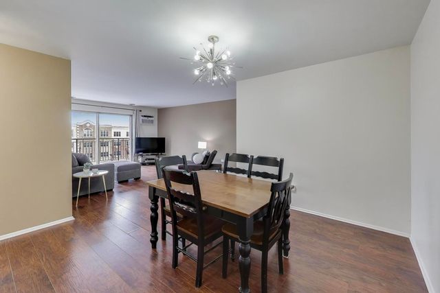 5506 Lincoln Avenue A521, Morton Grove, IL 60053