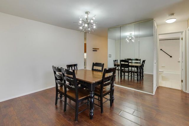 5506 Lincoln Avenue A521, Morton Grove, IL 60053