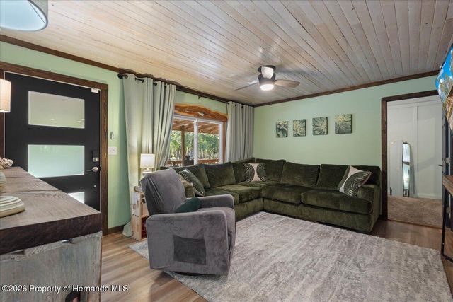 5850 NW 50th Street, Bell, FL 32619