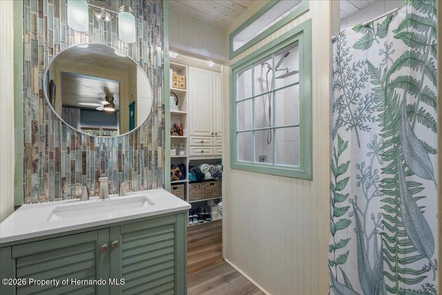 5850 NW 50th Street, Bell, FL 32619