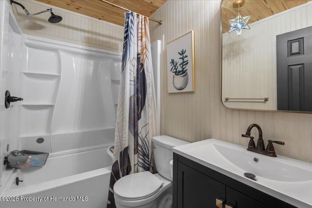 5850 NW 50th Street, Bell, FL 32619