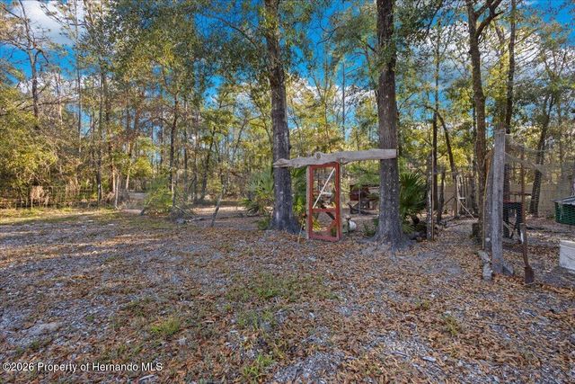 5850 NW 50th Street, Bell, FL 32619