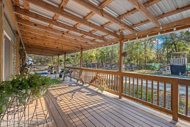 5850 NW 50th Street, Bell, FL 32619