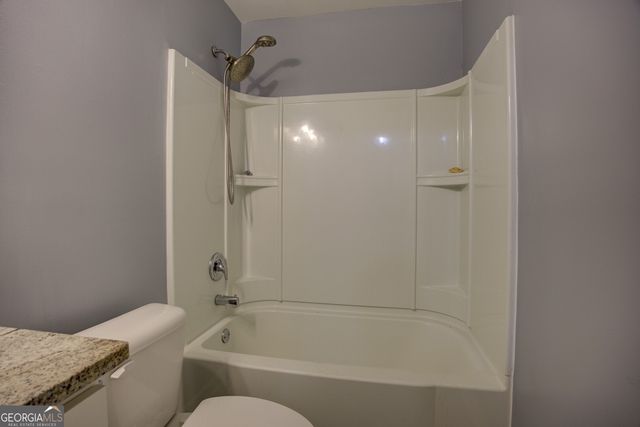 915 Navajo Trail, Covington, GA 30016