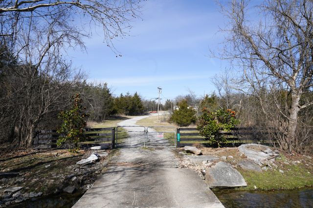 2794 Sanford Rd, Nolensville, TN 37135