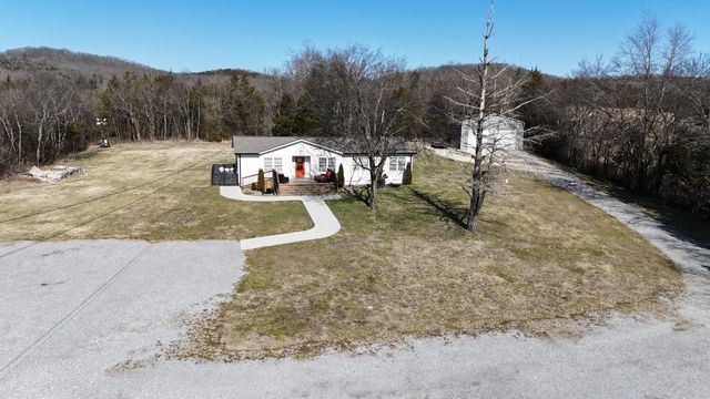 2794 Sanford Rd, Nolensville, TN 37135