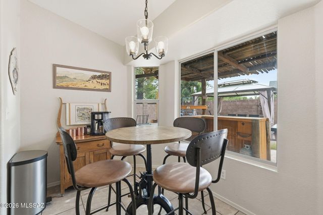 1537 W Via De Chapala, Sahuarita, AZ 85629