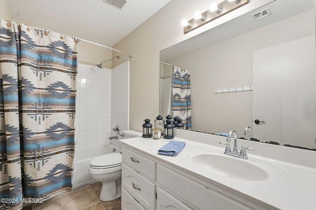 1537 W Via De Chapala, Sahuarita, AZ 85629