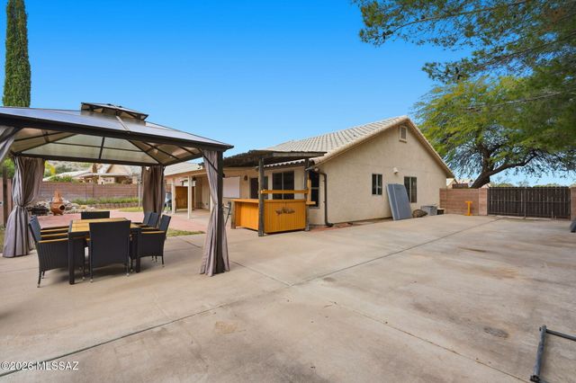 1537 W Via De Chapala, Sahuarita, AZ 85629