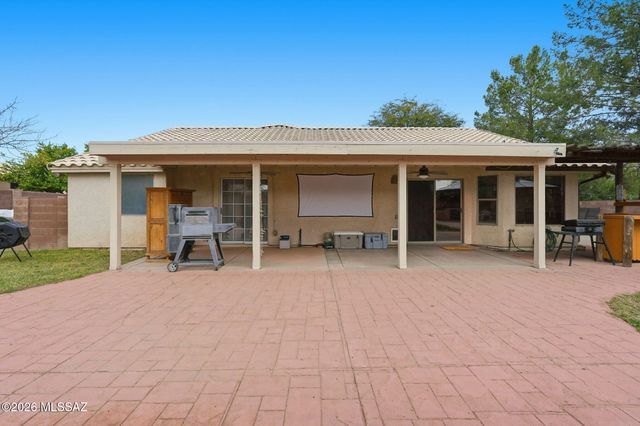 1537 W Via De Chapala, Sahuarita, AZ 85629