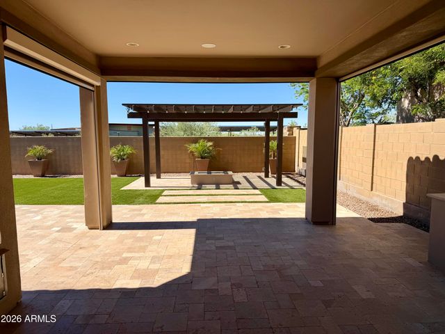 10736 N 124TH Place, Scottsdale, AZ 85259