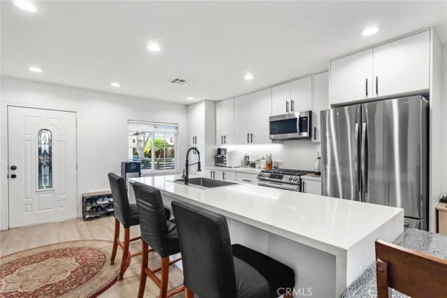 1010 Mariposa, Glendale, CA 91205