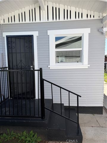 1305 E 17th, Long Beach, CA 90813