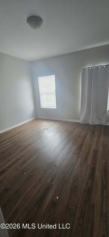2416 Felicity Street, B, Ocean Springs, MS 39564
