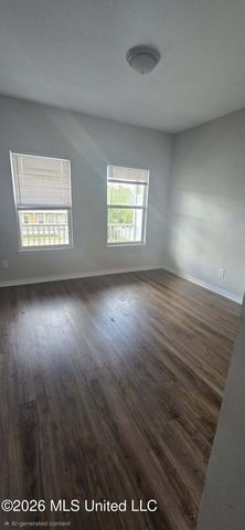 2416 Felicity Street, B, Ocean Springs, MS 39564