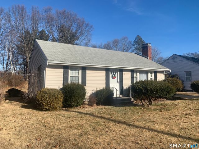 27 Lydall Street, Manchester, CT 06042