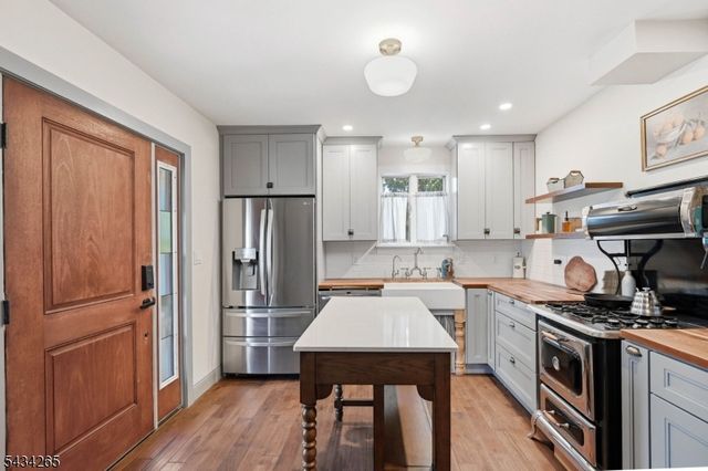 135 Franklin Rd, Denville Twp., NJ 07834