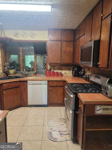 5059 Seabrook Place, Stone Mountain, GA 30087