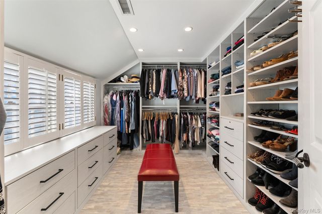 7 Lenox Place, Scarsdale, NY 10583