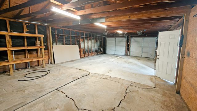 4800 Sabelle Lane, Haltom City, TX 76117