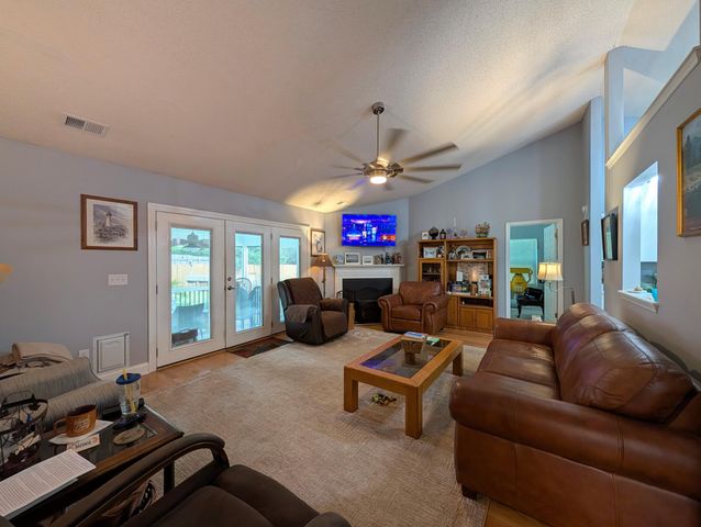 1898 Falling Creek Circle, Mount Pleasant, SC 29464