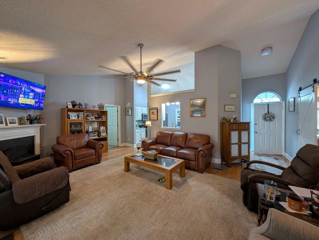 1898 Falling Creek Circle, Mount Pleasant, SC 29464