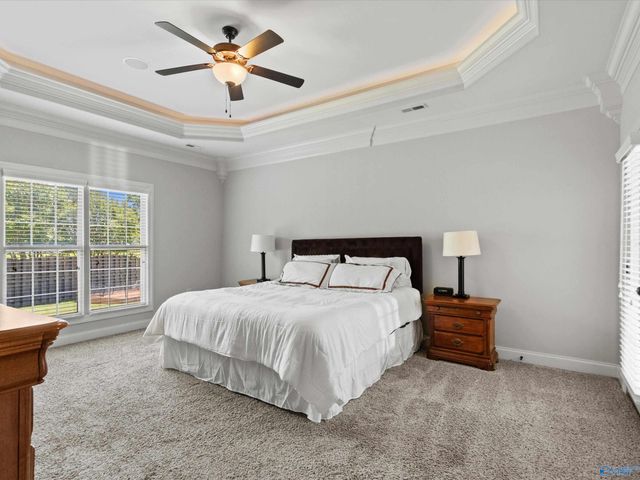 8 Abby Glen Way, Gurley, AL 35748
