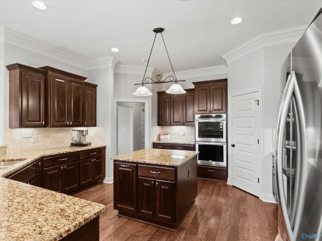 8 Abby Glen Way, Gurley, AL 35748