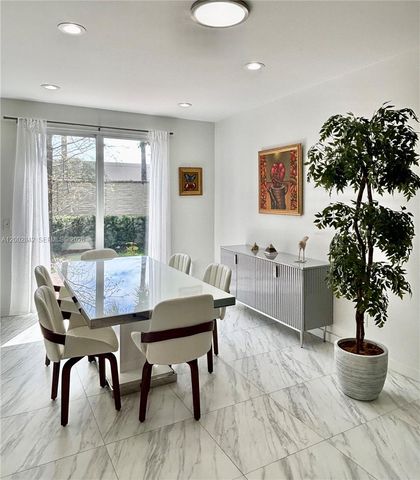 5952 NW 47th Ter 5952, Coconut Creek, FL 33073