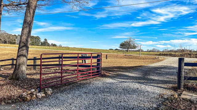 523 Fredonia Church Road, Barnesville, GA 30204