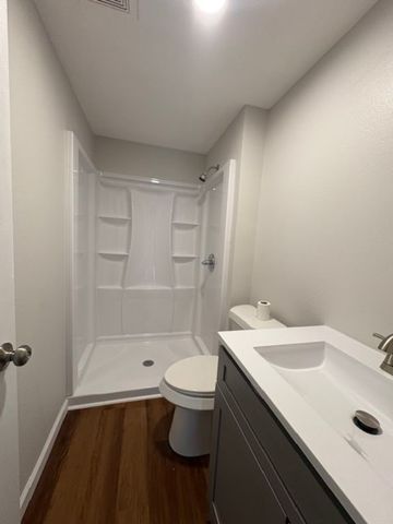 211 Vz County Road 3725, Wills Point, TX 75169