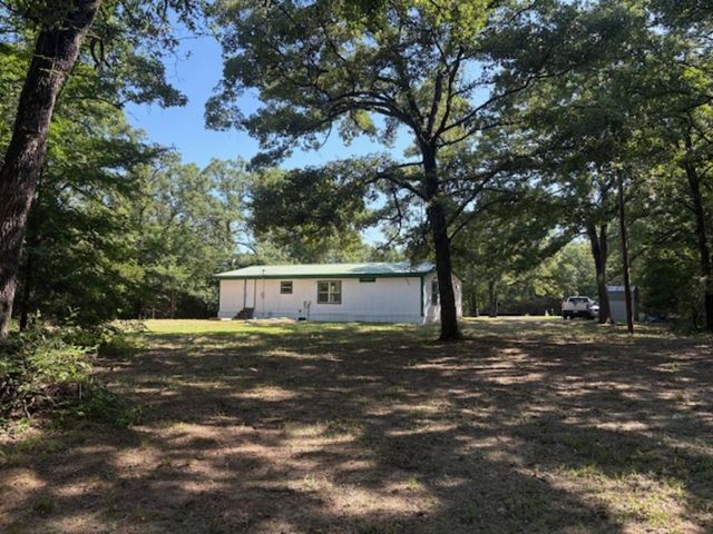 211 Vz County Road 3725, Wills Point, TX 75169