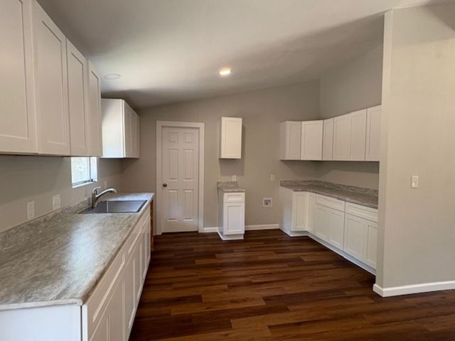 211 Vz County Road 3725, Wills Point, TX 75169