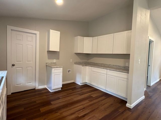 211 Vz County Road 3725, Wills Point, TX 75169