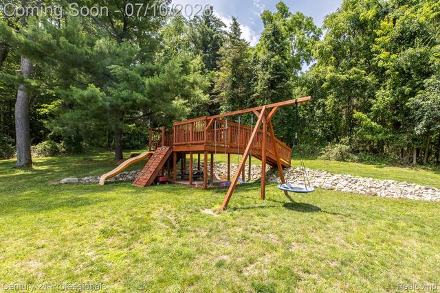 1790 Kent Road, Brandon Charter Township, MI 48462