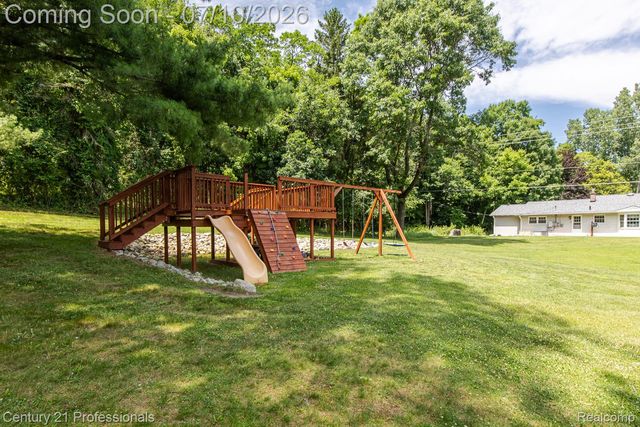 1790 Kent Road, Brandon Charter Township, MI 48462