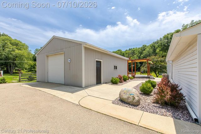 1790 Kent Road, Brandon Charter Township, MI 48462