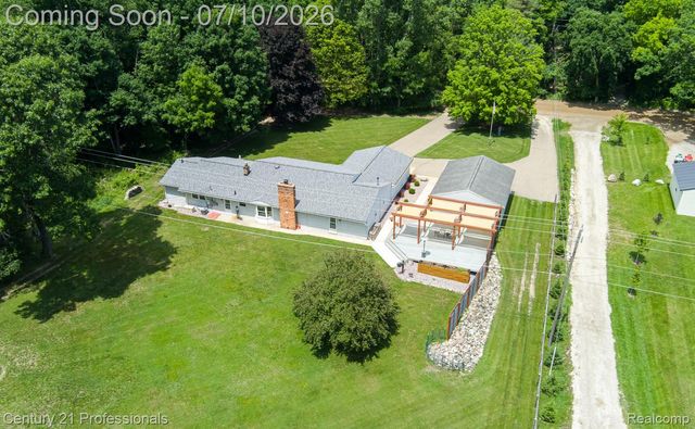 1790 Kent Road, Brandon Charter Township, MI 48462