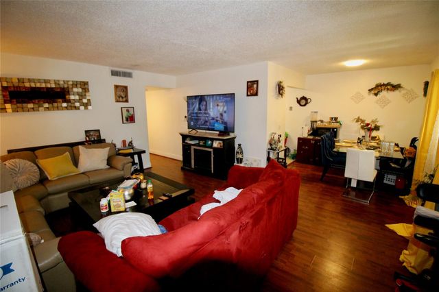 316 Meadows Circle 316, Boynton Beach, FL 33436