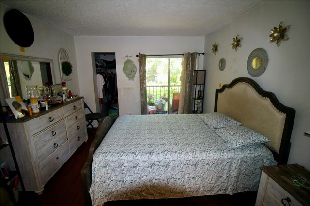 316 Meadows Circle 316, Boynton Beach, FL 33436
