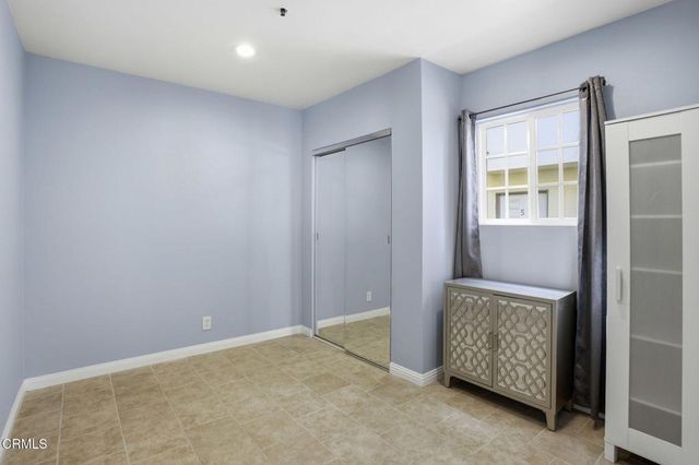 1606 Glenwood Road A, Glendale, CA 91201