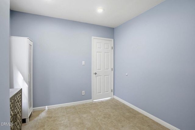 1606 Glenwood Road A, Glendale, CA 91201