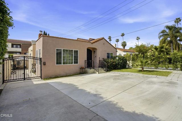1606 Glenwood Road A, Glendale, CA 91201