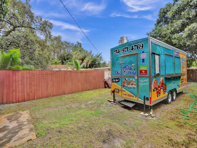 5073 SW 28th Avenue, Dania Beach, FL 33312