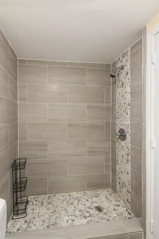 5073 SW 28th Avenue, Dania Beach, FL 33312